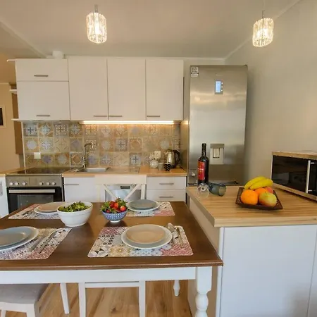 Corfu Downtown Hideaway Apartman *